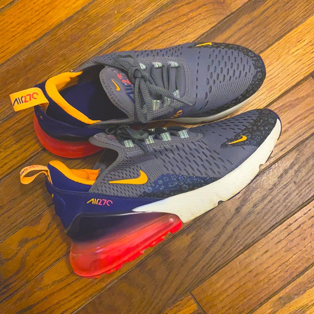 Nike Air - basically brand new